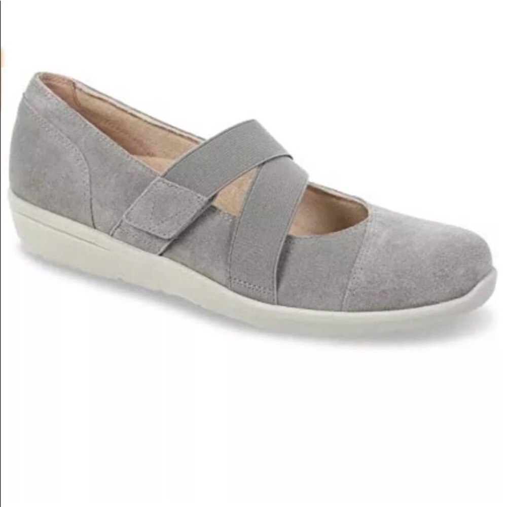 Vionic Shelby - Mary Jane Flats